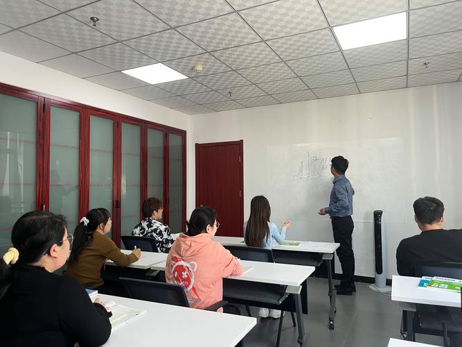 深耕教育咨询，赋能未来发展——探索多元信息服务的价值之路